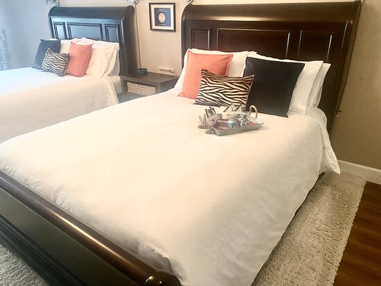 Rockwood House B&B