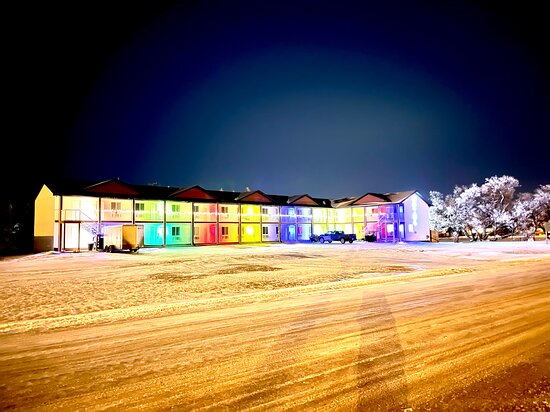 Lanigan Inn & Suites