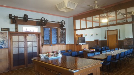 Port Kenny Hotel