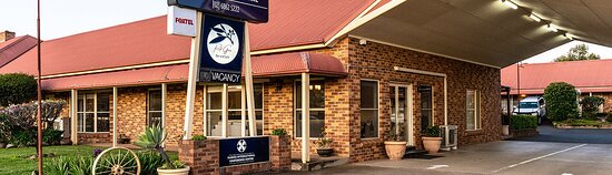 Parkes International Motel