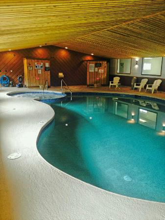 Redwood Motor Inn