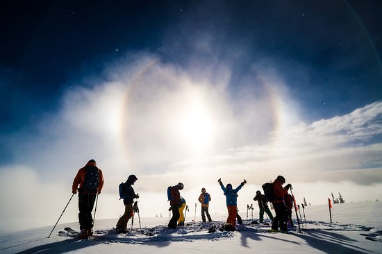 Silvertip Lodge Heli-Skiing Ltd