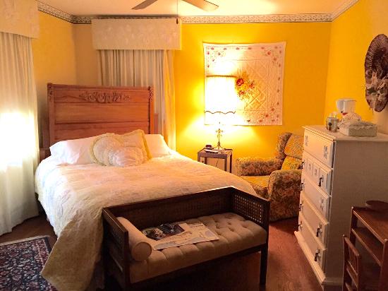 Blueberry Ridge Bed and Breakfast