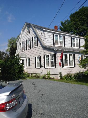 Hannam House B&B