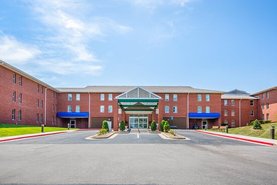 Holiday Inn Express Hoge Hall