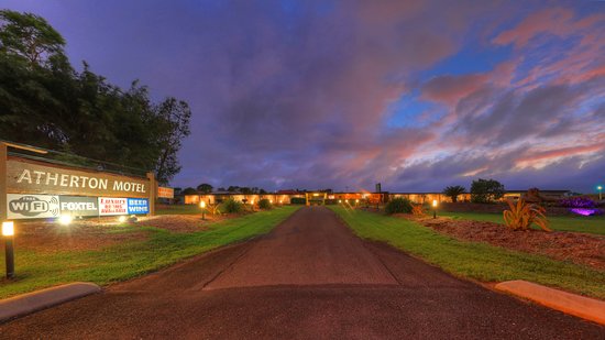 Atherton Motel Suites And Apartments
