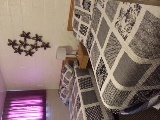 Duck Mountain Motel & RV Campground & RV Rentals & laundromat