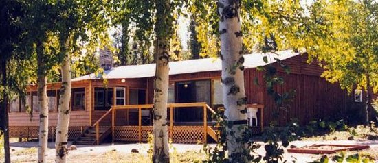 Laurie River Lodge