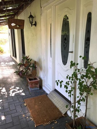 Aarn House B&B