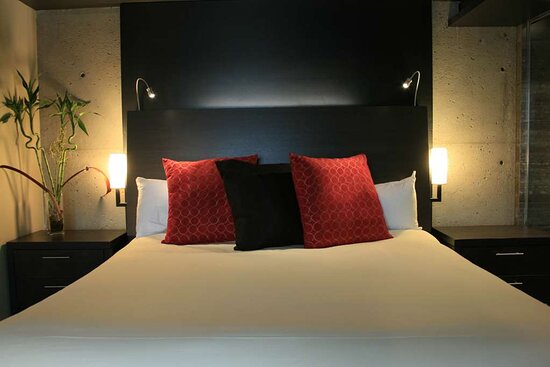 Grand Times Hotel - Quebec City Airport