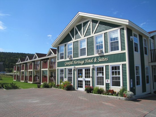 Grenfell Heritage Hotel & Suites