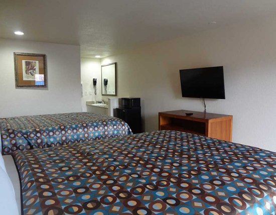 Home Away Inn & Suites