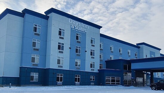 Days Inn & Suites By Wyndham Fort Saskatchewan