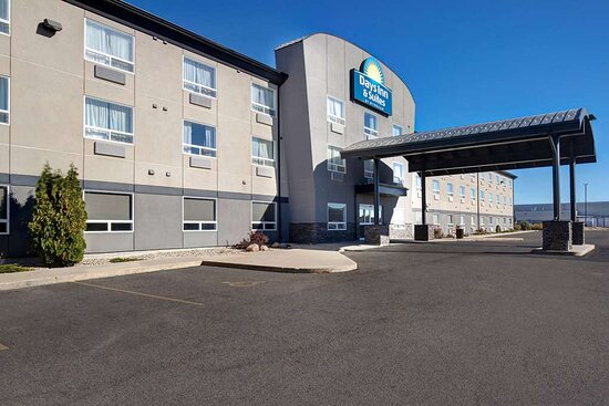 Days Inn & Suites By Wyndham Yorkton