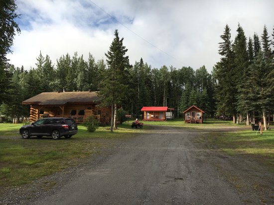 The Poplars Motel & R.V. Park