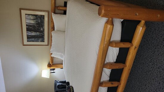 Shell Lake Lodge, a Travelodge by Wyndham