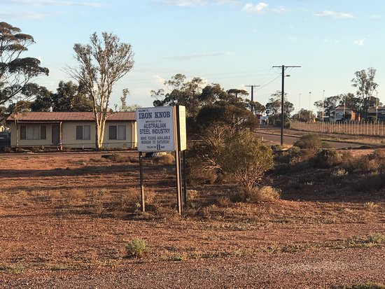 Iron Knob Caravan and Camping Area
