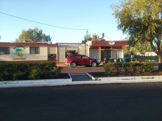Oasis Motel