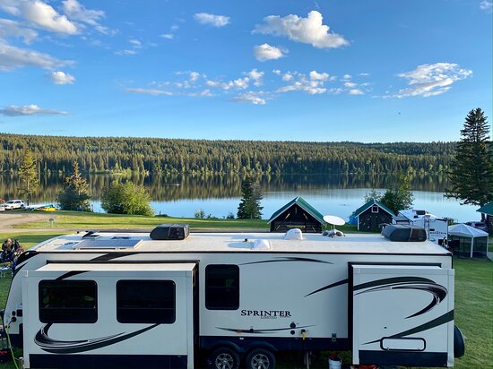 Martens Resort on Timothy Lake