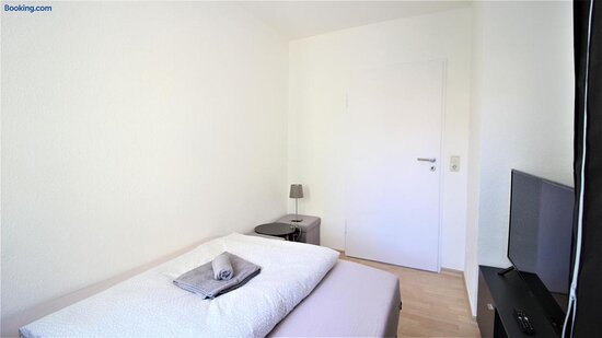 Private Room-Vineyards |And City