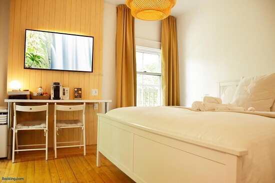 Hotel du Vieux Port by Bower Hotels & Suites