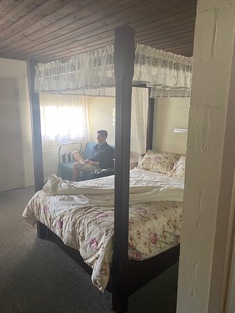 First Landing Motel