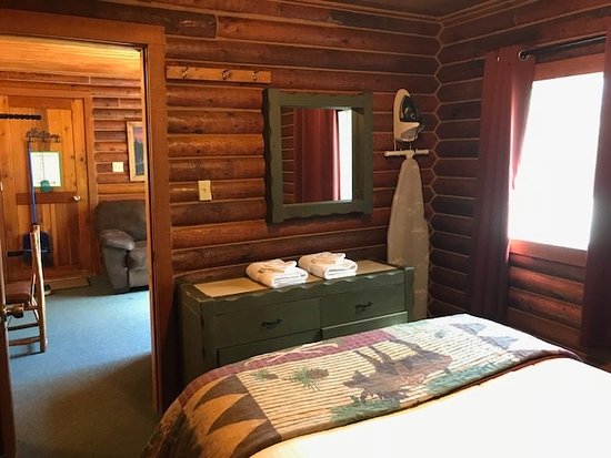 Bakers Narrows Lodge