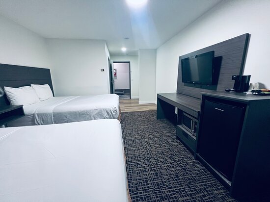 Ramada By Wyndham Dawson Creek