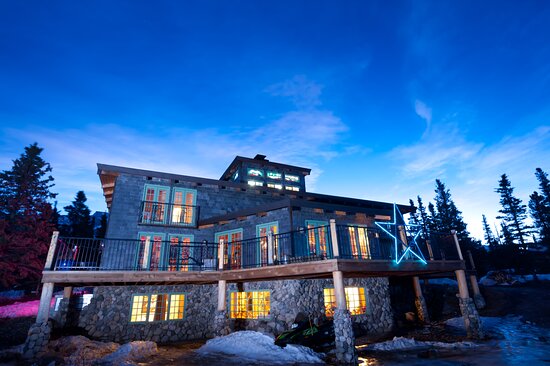 The Lodge at Black Rapids