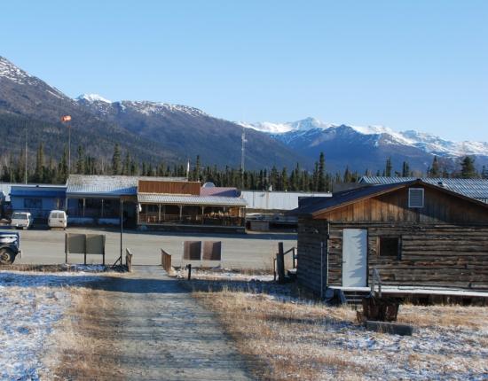 Coldfoot Camp - Slate Creek Inn