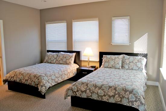Katlian Street Suites