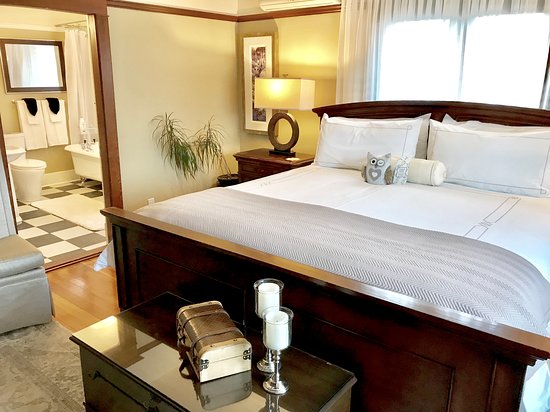 Christleton Manor Luxury Bed & Breakfast