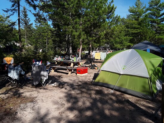 Au Train Beach Campground