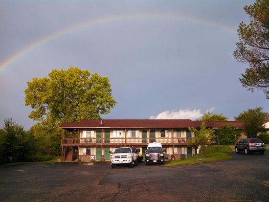 Scenic Motel