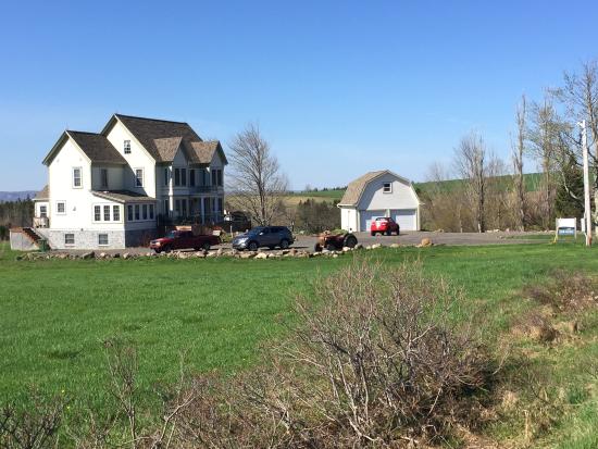 Creekside Bed & Breakfast