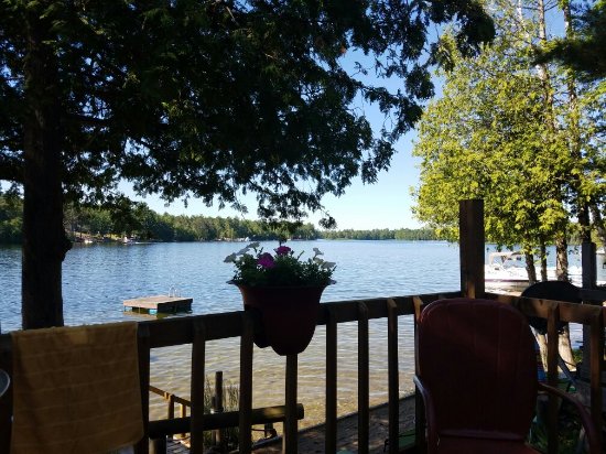 Tee Lake Resort