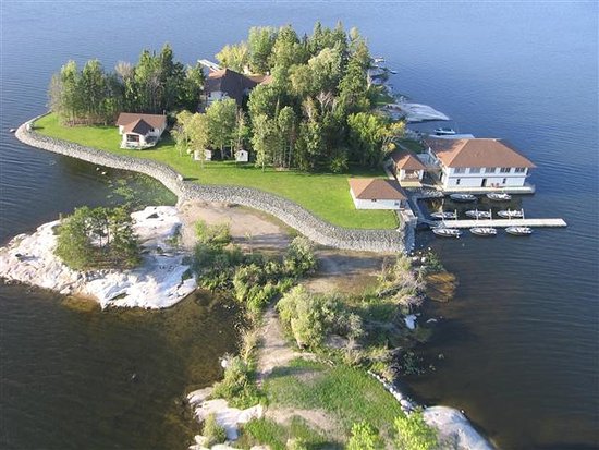 Reid's Birch Island Resort