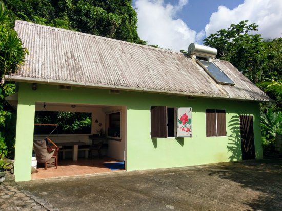 Coffee Rock Cottages