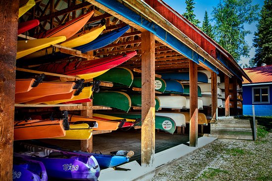 Becker's Lodge Bowron Lake Adventures Resort