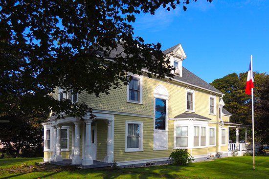 Le Griffon Bed & Breakfast