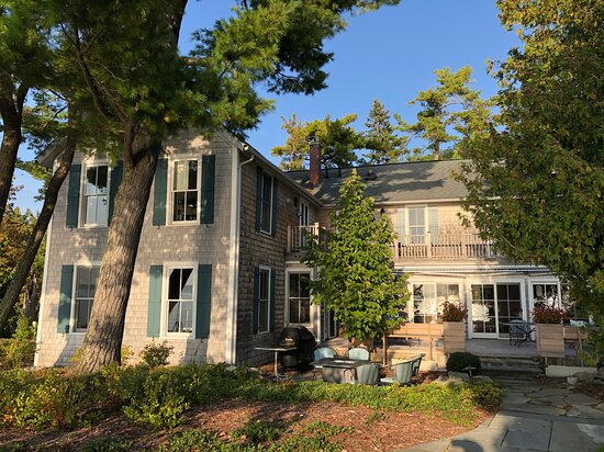 The Spring Lighthouse Bed & Breakfast
