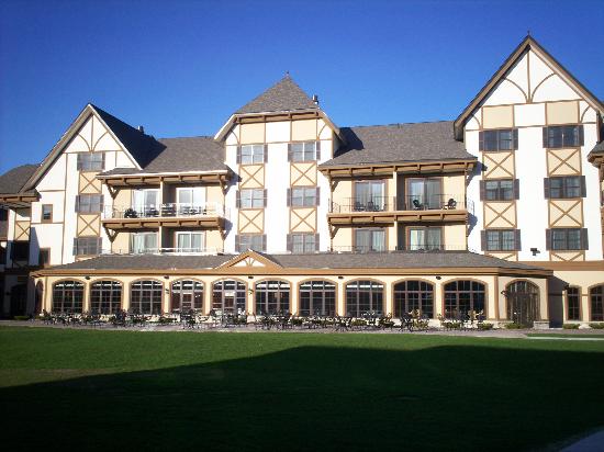 Mountain Grand Lodge and Spa