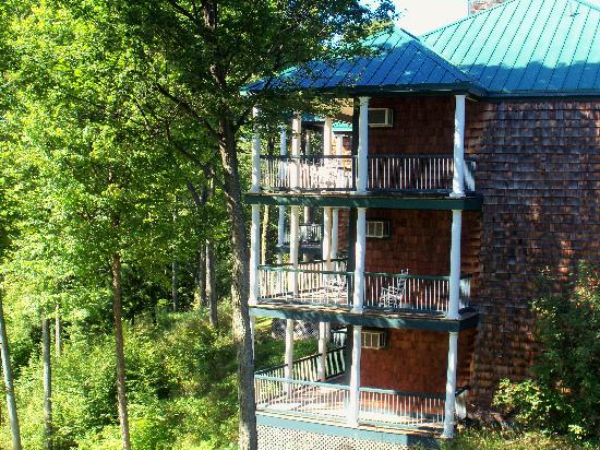 Legend Cottages