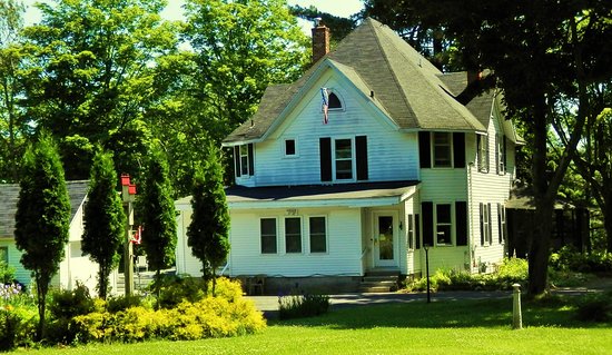 Wauban Cottage