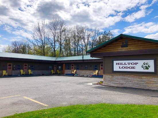 Hilltop Lodge And Cabins