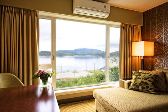 Inn on the Harbour