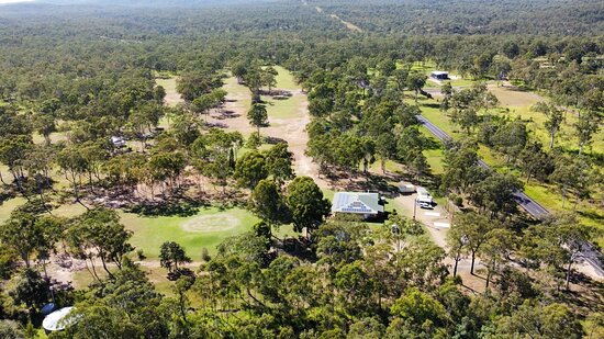 Ravenshoe Millstream Country Club - Golf stay and play