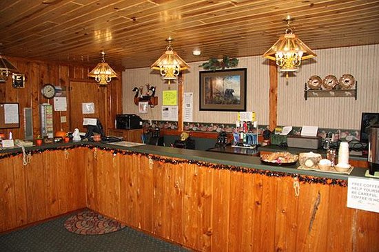 Country House Motel