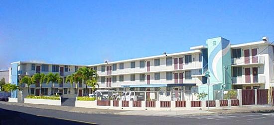 Harbor Arms Apartment Hotel