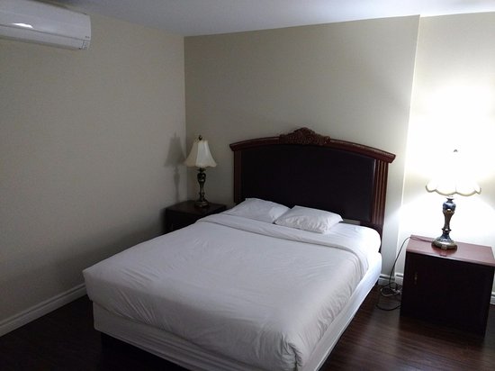 Hotel Duvernay